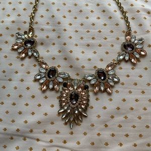 Beautiful Statement Necklace!!